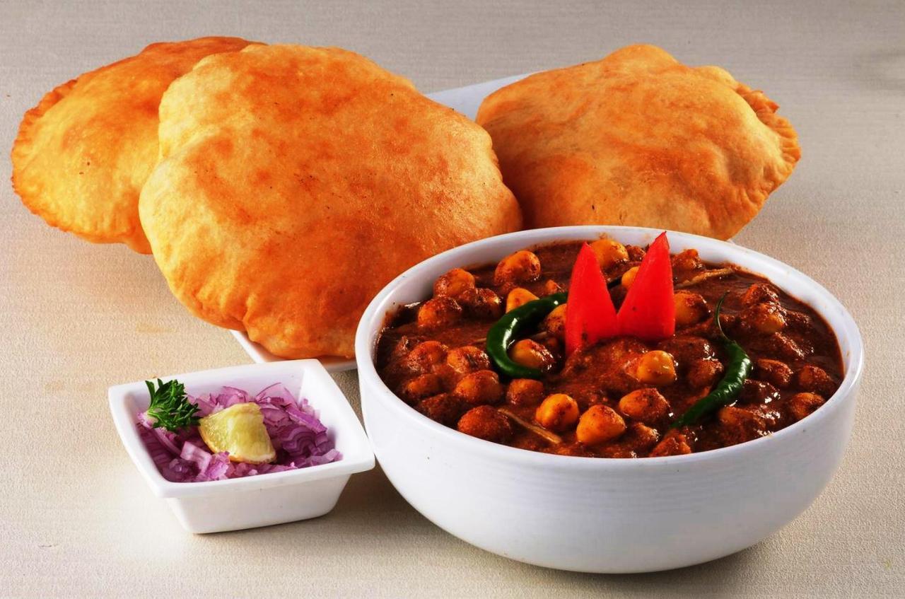 Hotel Aksa Powai Мумбай Екстериор снимка