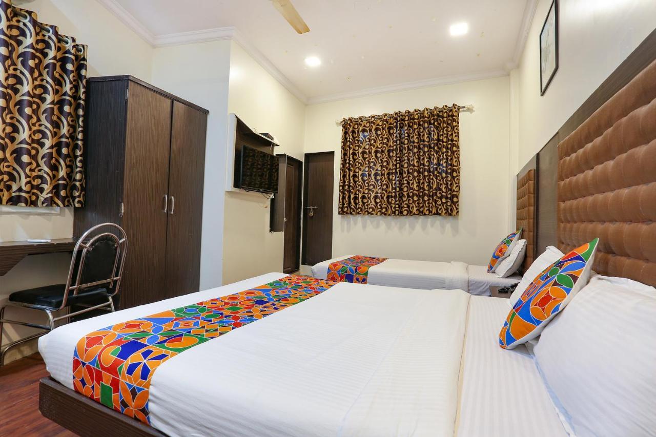 Hotel Aksa Powai Мумбай Екстериор снимка