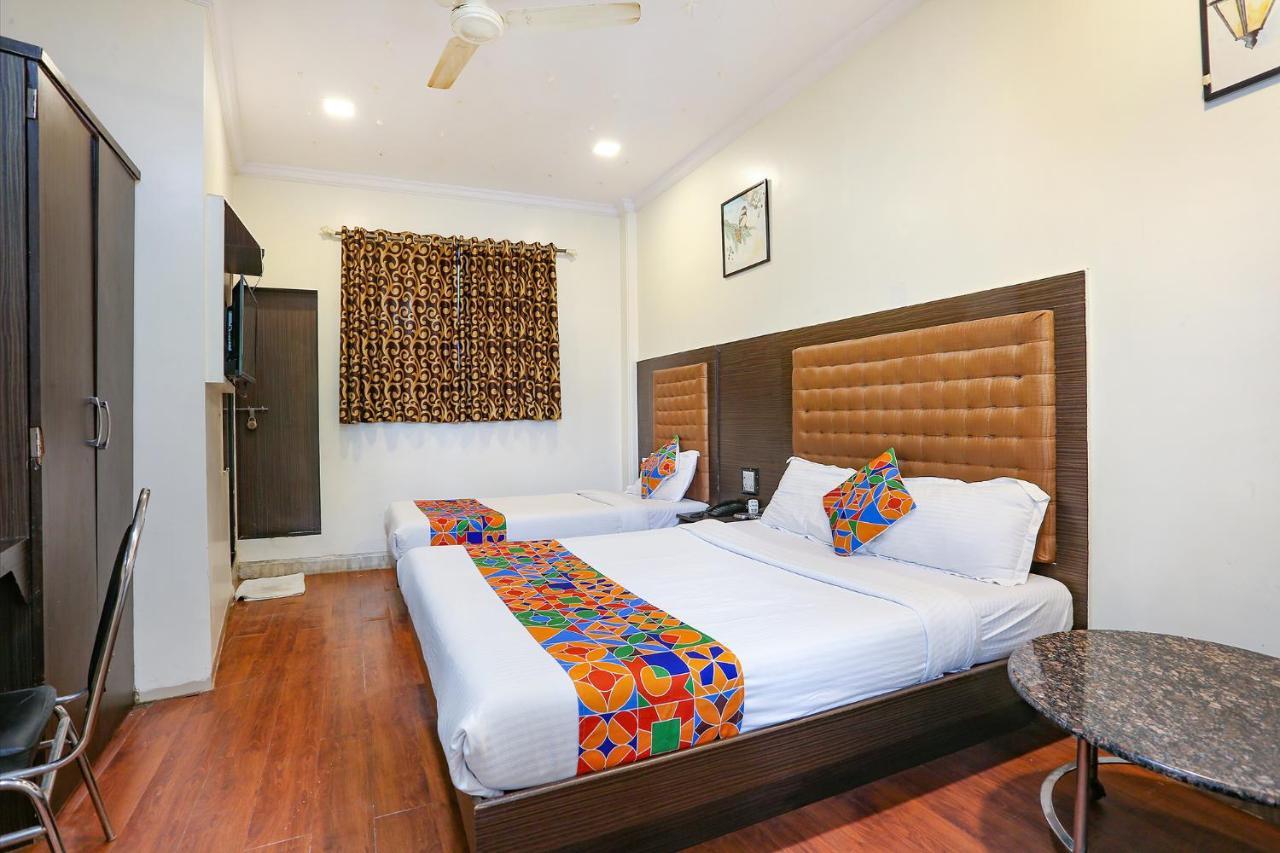 Hotel Aksa Powai Мумбай Екстериор снимка